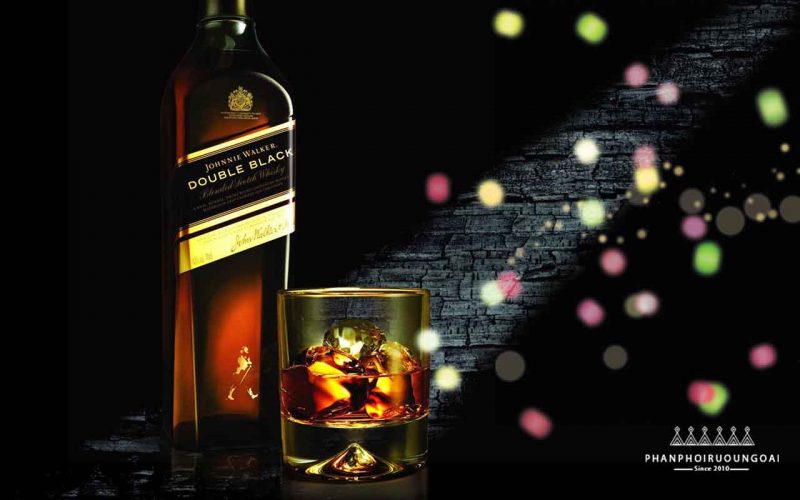 Whisky double black cho nguoi sanh 800x500
