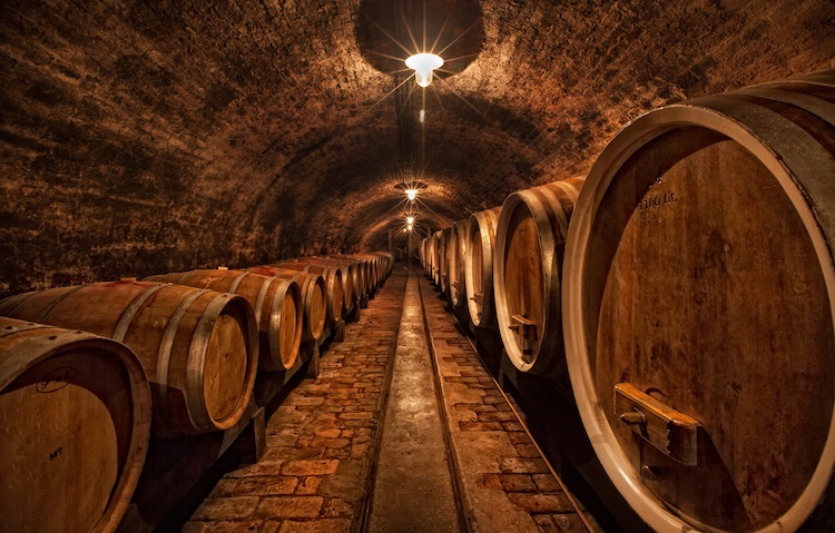 ruou vang Bordeaux Hầm 1