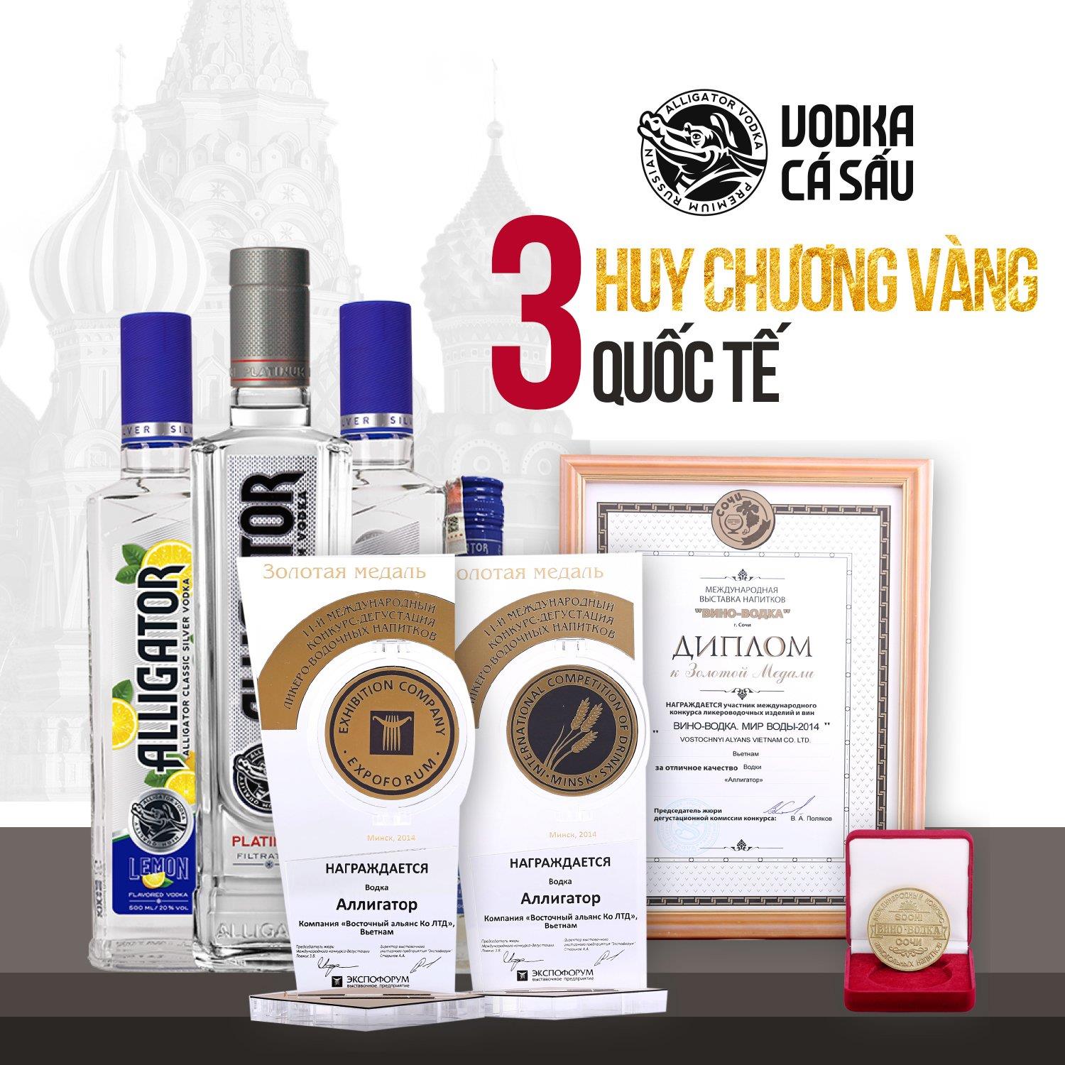 3 giai vang quoc te cho Vodka CS xanh