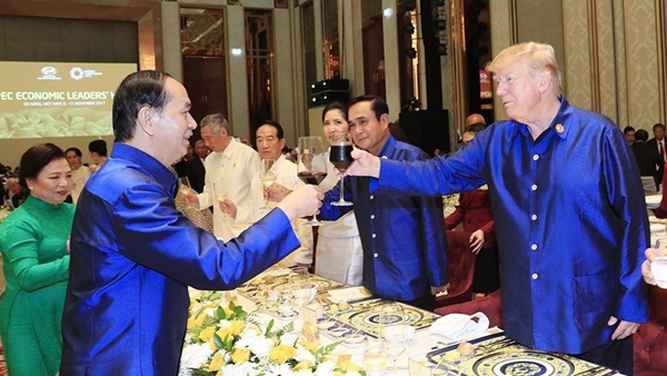 Chateau Dalat Apec 2017 va nguyen thu QG