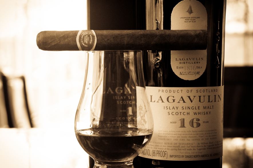 Lagavulin 16