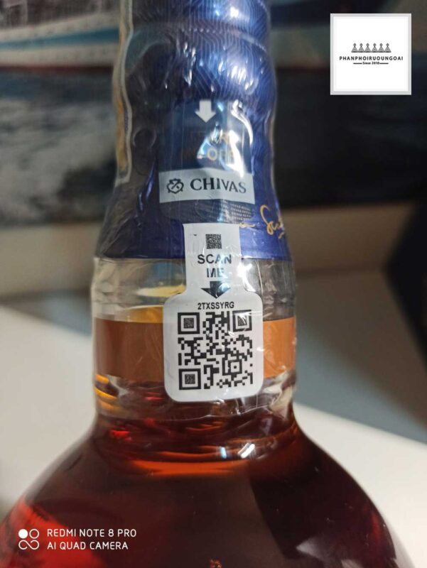 co chai cho viec quet ma QRCode cua Chivas 18 601x800